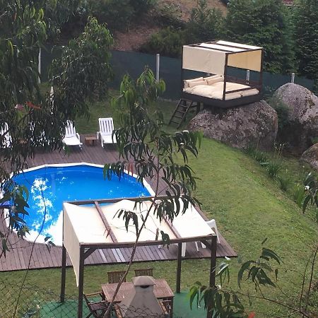 The Green Roof House วีเอย์รา ดู มีโญ ภายนอก รูปภาพ