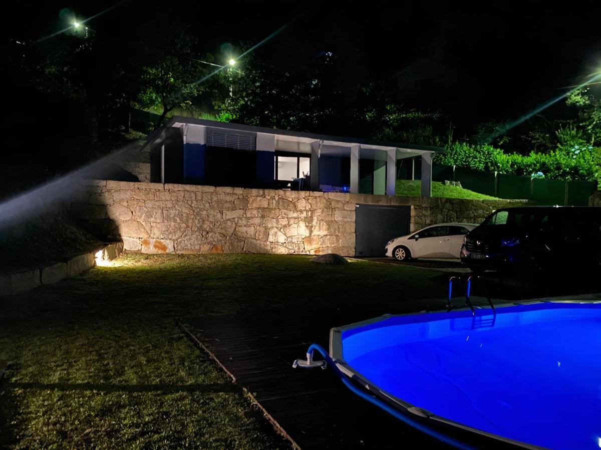 The Green Roof House วีเอย์รา ดู มีโญ ภายนอก รูปภาพ