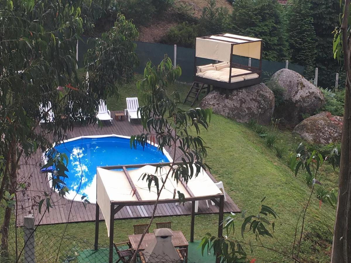 The Green Roof House วีเอย์รา ดู มีโญ ภายนอก รูปภาพ